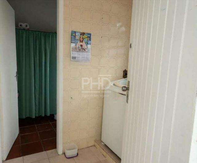 Casa para alugar com 3 quartos, 197m² - Foto 21