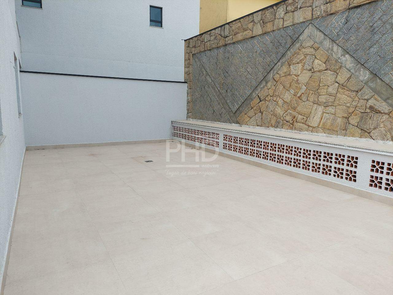 Apartamento à venda com 2 quartos, 68m² - Foto 9