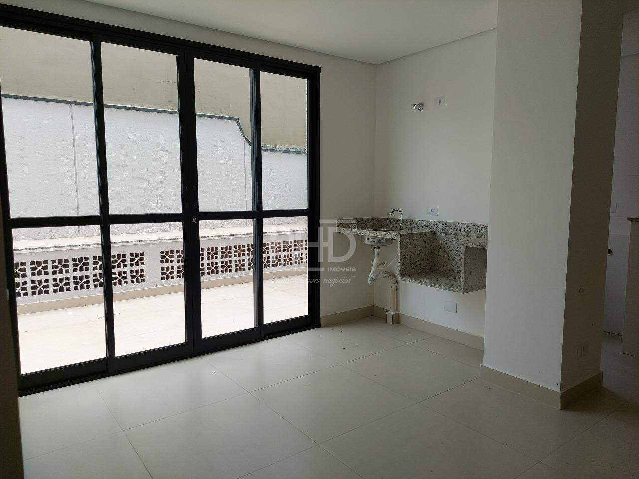 Apartamento à venda com 2 quartos, 68m² - Foto 5