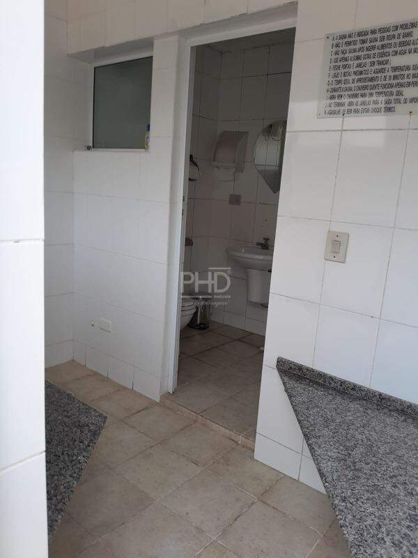 Apartamento à venda com 3 quartos, 200m² - Foto 35