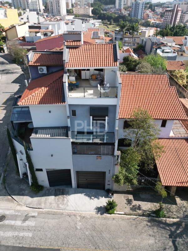 Sobrado à venda com 2 quartos, 130m² - Foto 29