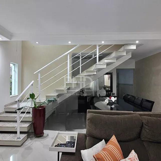 Sobrado, 3 quartos, 248 m² - Foto 3