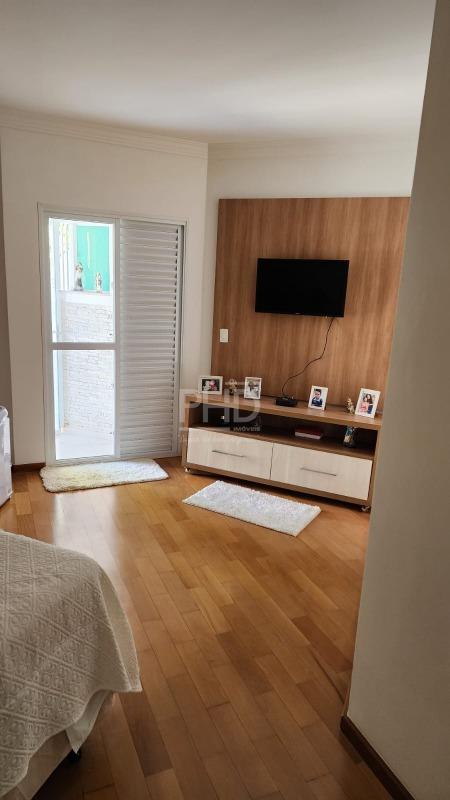 Sobrado, 3 quartos, 248 m² - Foto 12