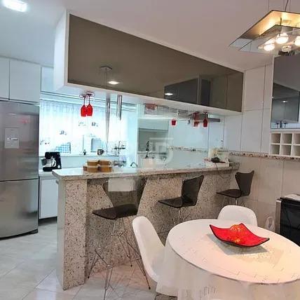 Sobrado, 3 quartos, 248 m² - Foto 8