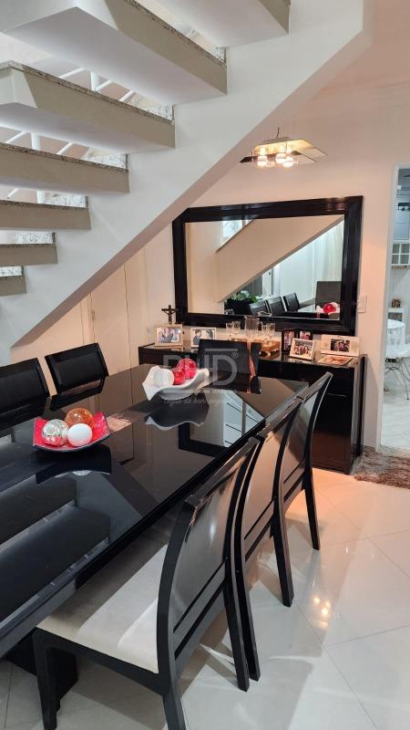 Sobrado, 3 quartos, 248 m² - Foto 5