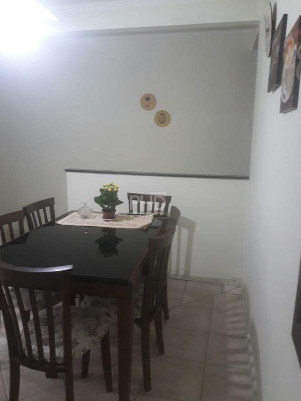 Sobrado à venda com 3 quartos, 200m² - Foto 5