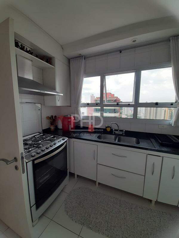 Apartamento à venda com 3 quartos, 145m² - Foto 16