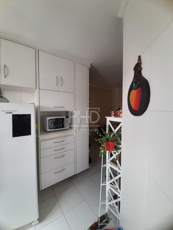 Apartamento à venda com 3 quartos, 145m² - Foto 12