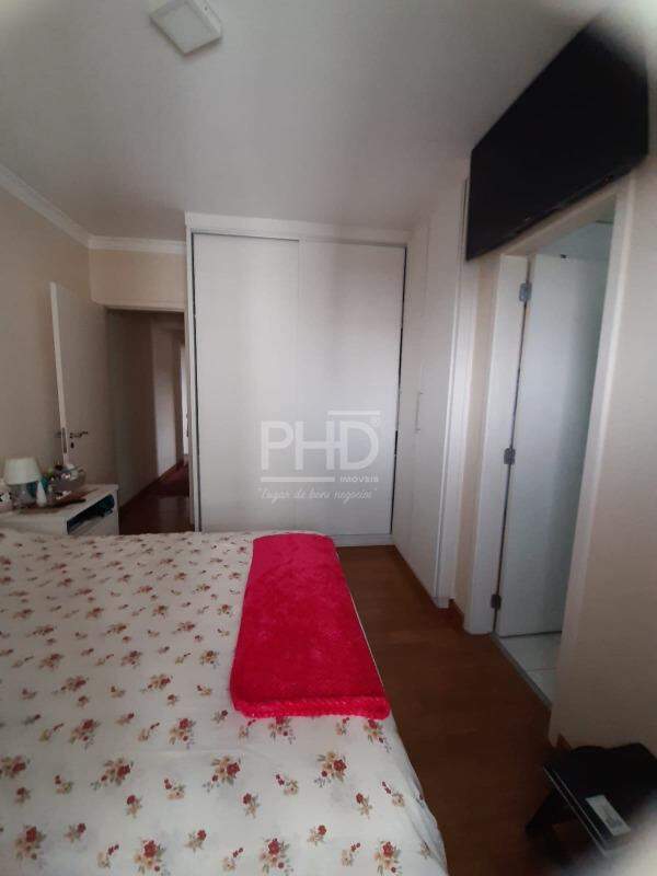 Apartamento à venda com 3 quartos, 145m² - Foto 23