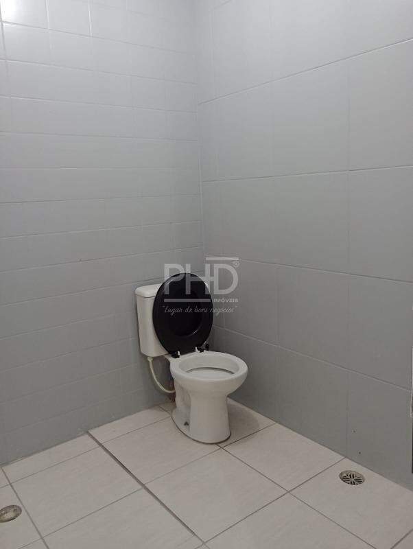 Sobrado para alugar com 3 quartos, 259m² - Foto 9