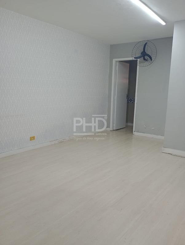 Sobrado para alugar com 3 quartos, 259m² - Foto 2