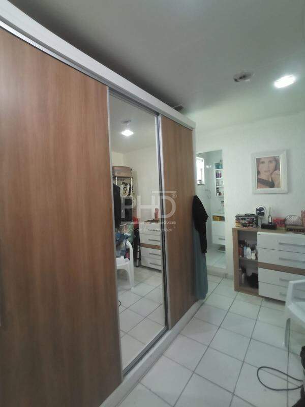 Sobrado à venda com 3 quartos, 221m² - Foto 5