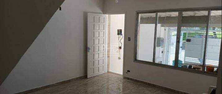 Sobrado à venda com 2 quartos, 129m² - Foto 1