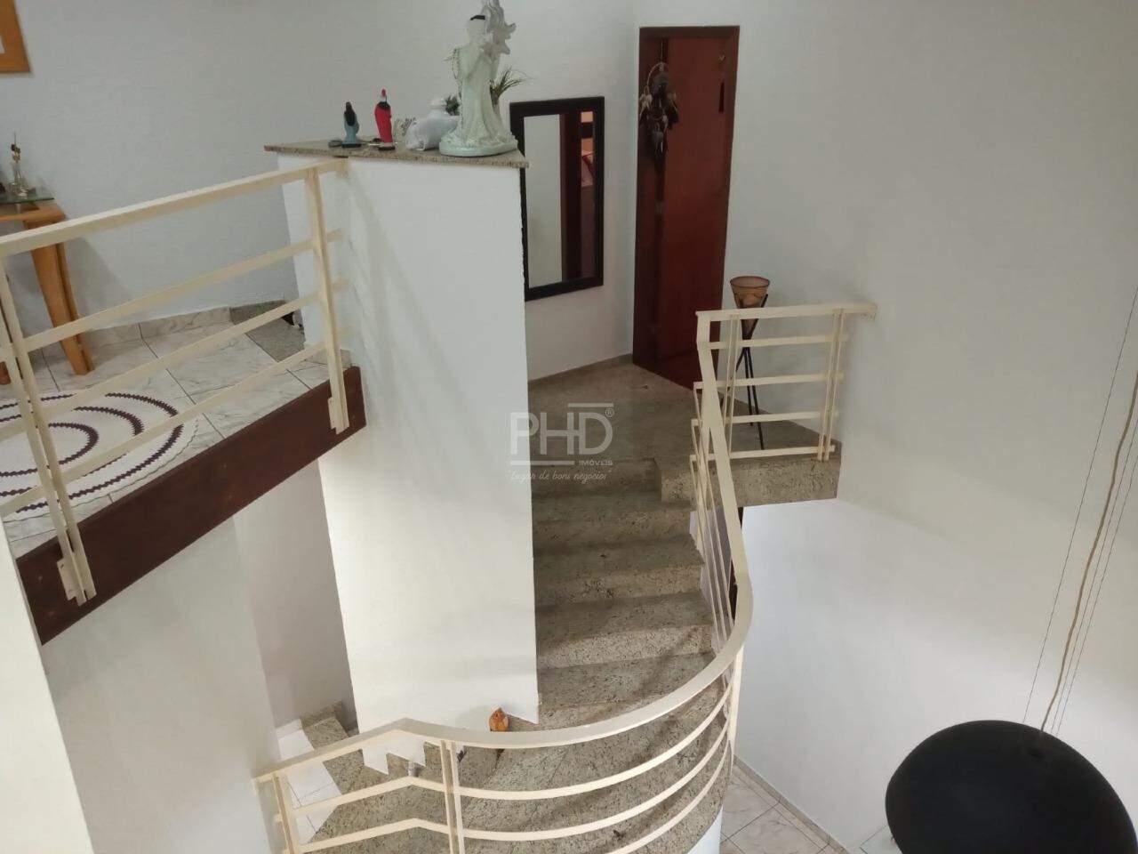 Sobrado à venda com 3 quartos, 193m² - Foto 13