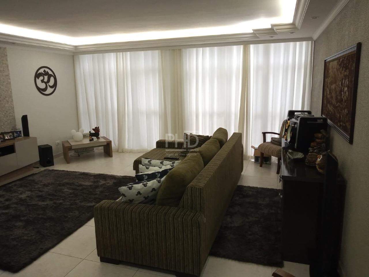 Sobrado à venda com 3 quartos, 193m² - Foto 2