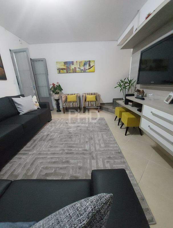 Sobrado à venda com 3 quartos, 269m² - Foto 2