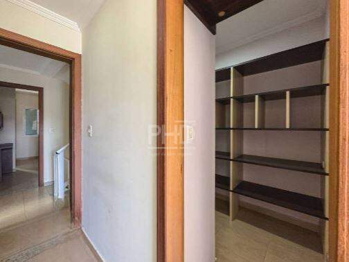 Sobrado à venda com 6 quartos, 320m² - Foto 19