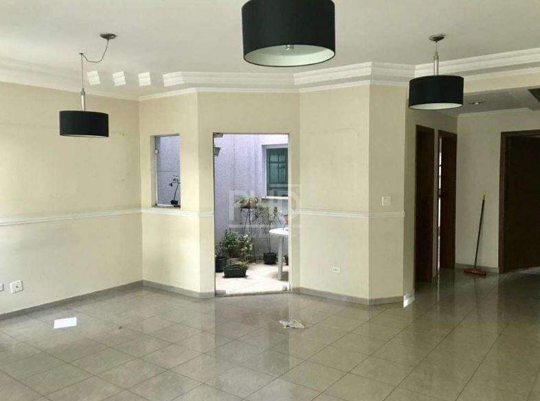 Sobrado à venda com 6 quartos, 320m² - Foto 2