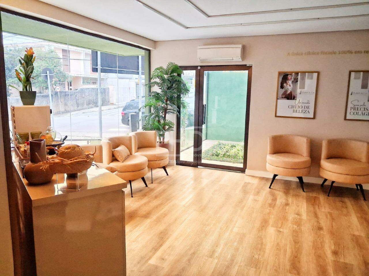 Sobrado, 5 quartos, 200 m² - Foto 2