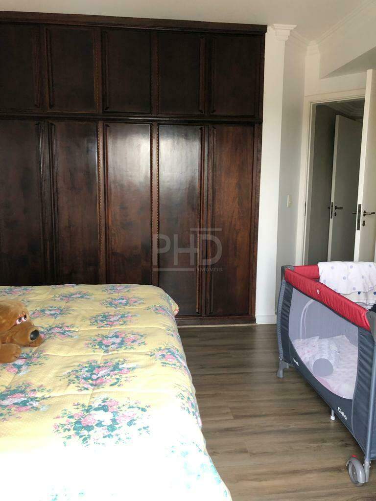 Apartamento à venda com 4 quartos, 180m² - Foto 6