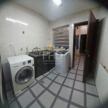 Sobrado à venda com 4 quartos, 320m² - Foto 38