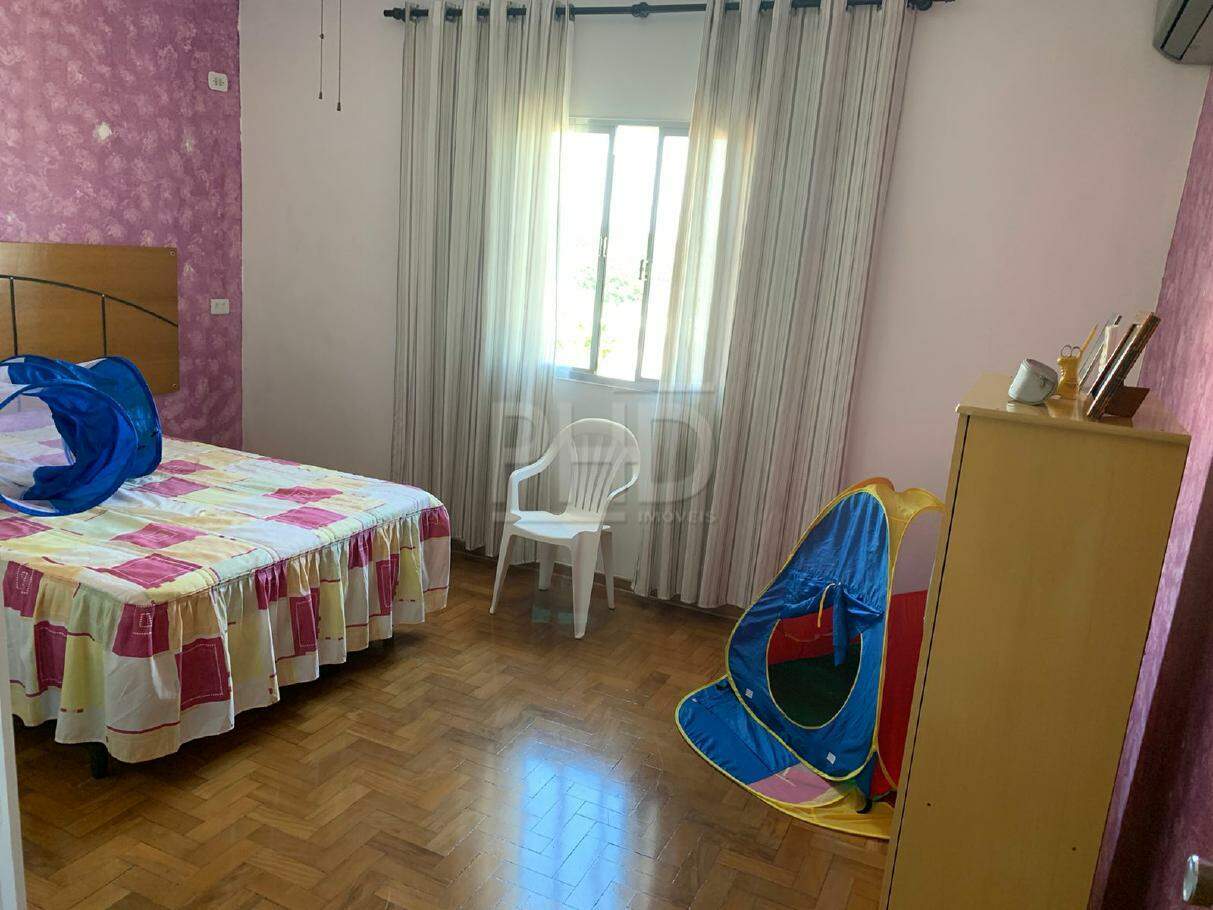 Sobrado à venda com 2 quartos, 210m² - Foto 5