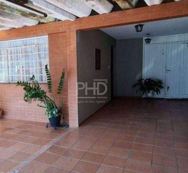 Casa à venda com 3 quartos, 221m² - Foto 21