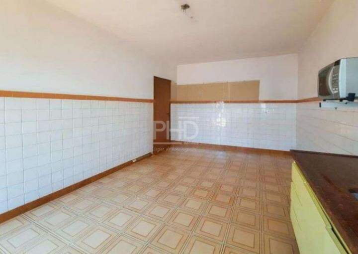 Casa à venda com 3 quartos, 221m² - Foto 5