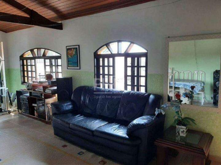 Sobrado à venda com 3 quartos, 254m² - Foto 5