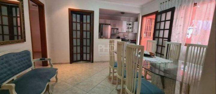 Casa à venda com 3 quartos, 120m² - Foto 4