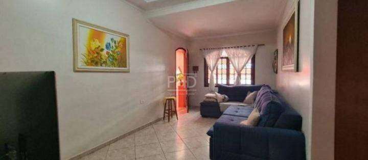 Casa à venda com 3 quartos, 120m² - Foto 2