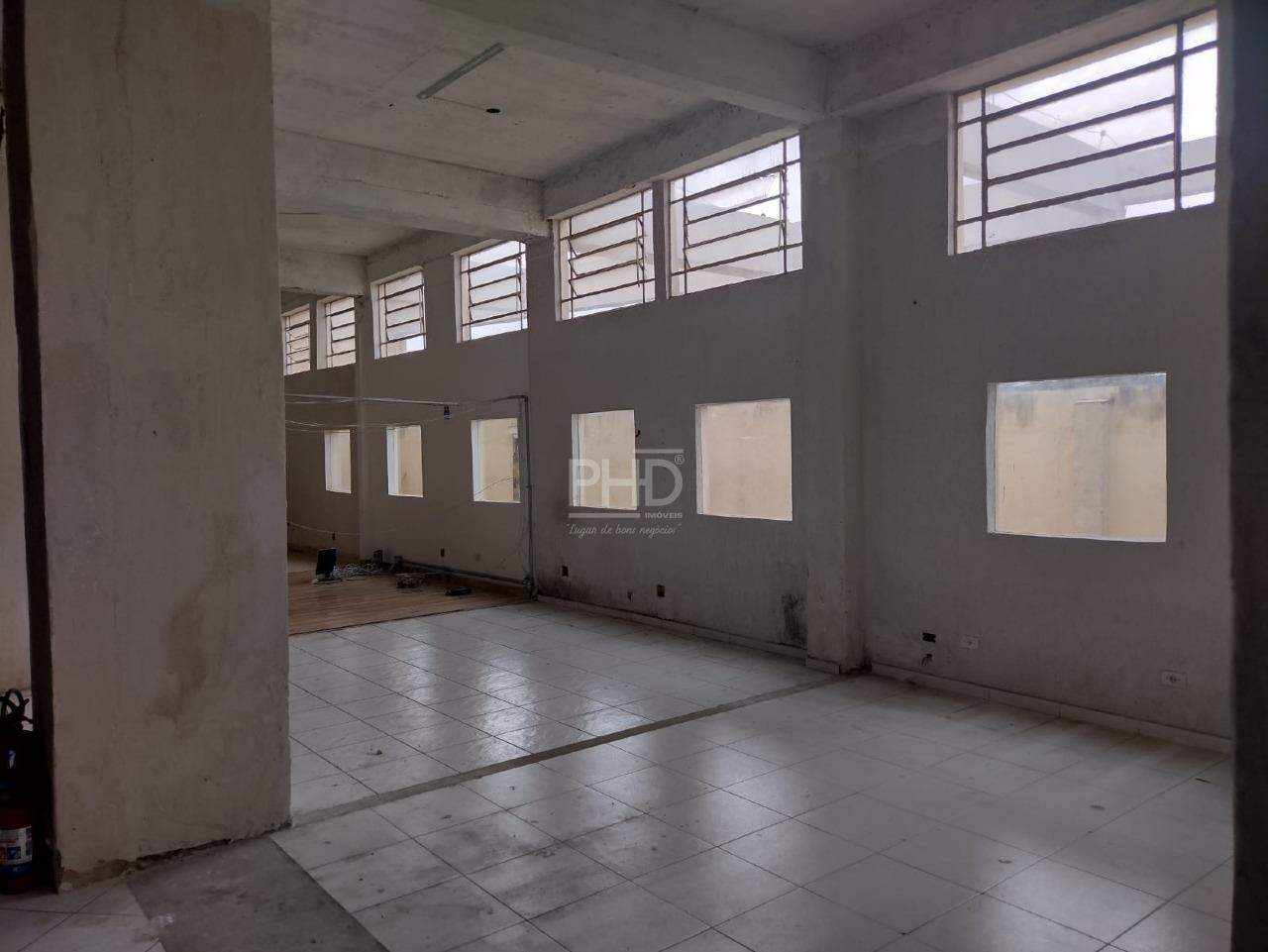 Loja-Salão para alugar, 420m² - Foto 1