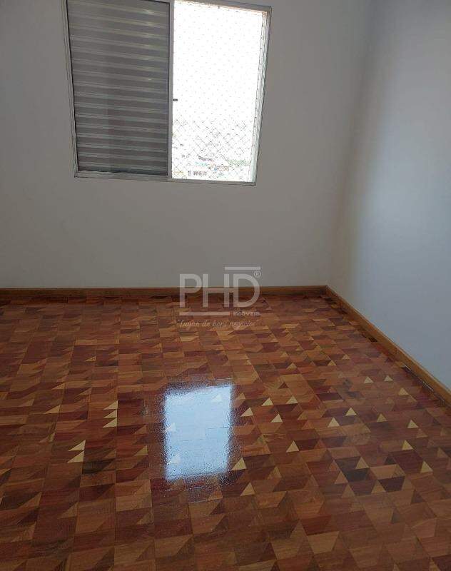 Apartamento à venda com 2 quartos, 70m² - Foto 15