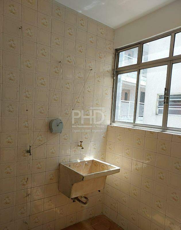 Apartamento à venda com 2 quartos, 70m² - Foto 18