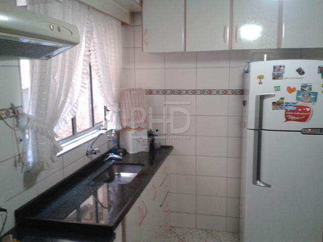 Casa à venda com 2 quartos, 200m² - Foto 10