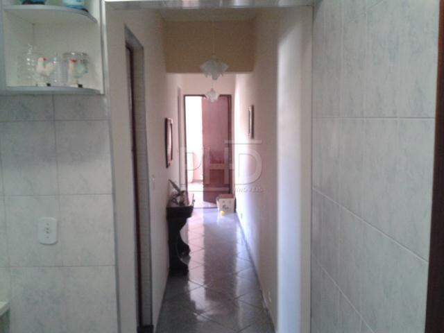 Casa à venda com 2 quartos, 200m² - Foto 11