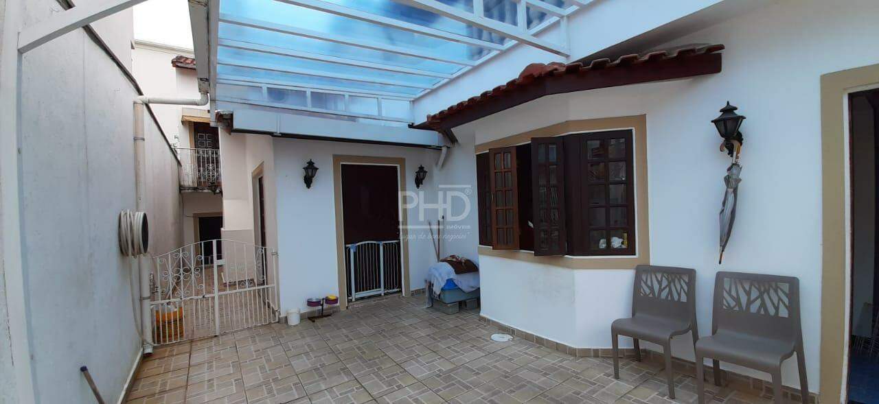 Sobrado à venda com 3 quartos, 239m² - Foto 29