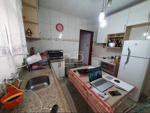 Casa à venda com 3 quartos, 130m² - Foto 3