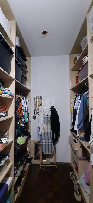 Sobrado à venda com 4 quartos, 300m² - Foto 11