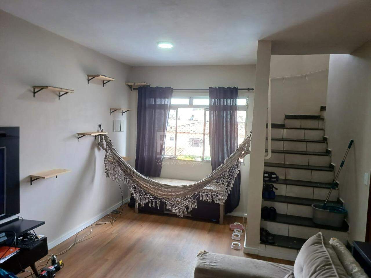 Cobertura à venda com 2 quartos, 76m² - Foto 1