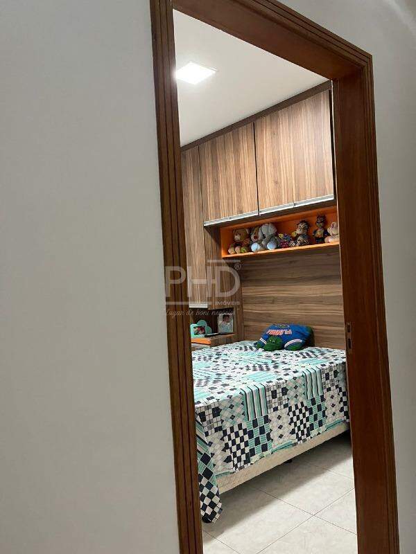 Sobrado à venda com 4 quartos, 230m² - Foto 9