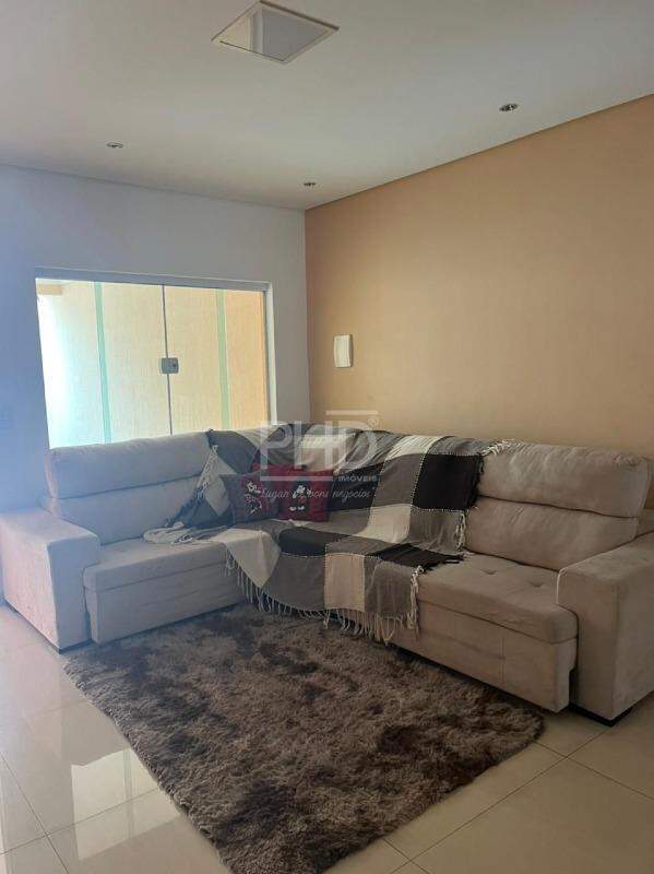 Sobrado à venda com 4 quartos, 230m² - Foto 2