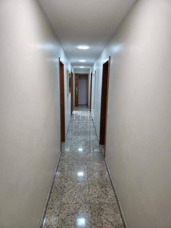 Apartamento à venda com 4 quartos, 210m² - Foto 8