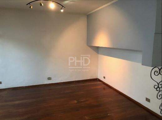 Casa à venda com 3 quartos, 270m² - Foto 2