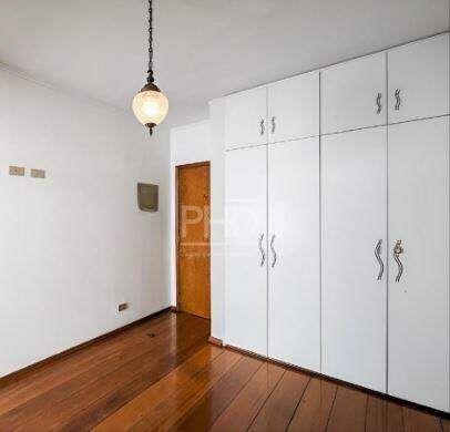 Casa à venda com 3 quartos, 270m² - Foto 15