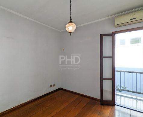 Casa à venda com 3 quartos, 270m² - Foto 14