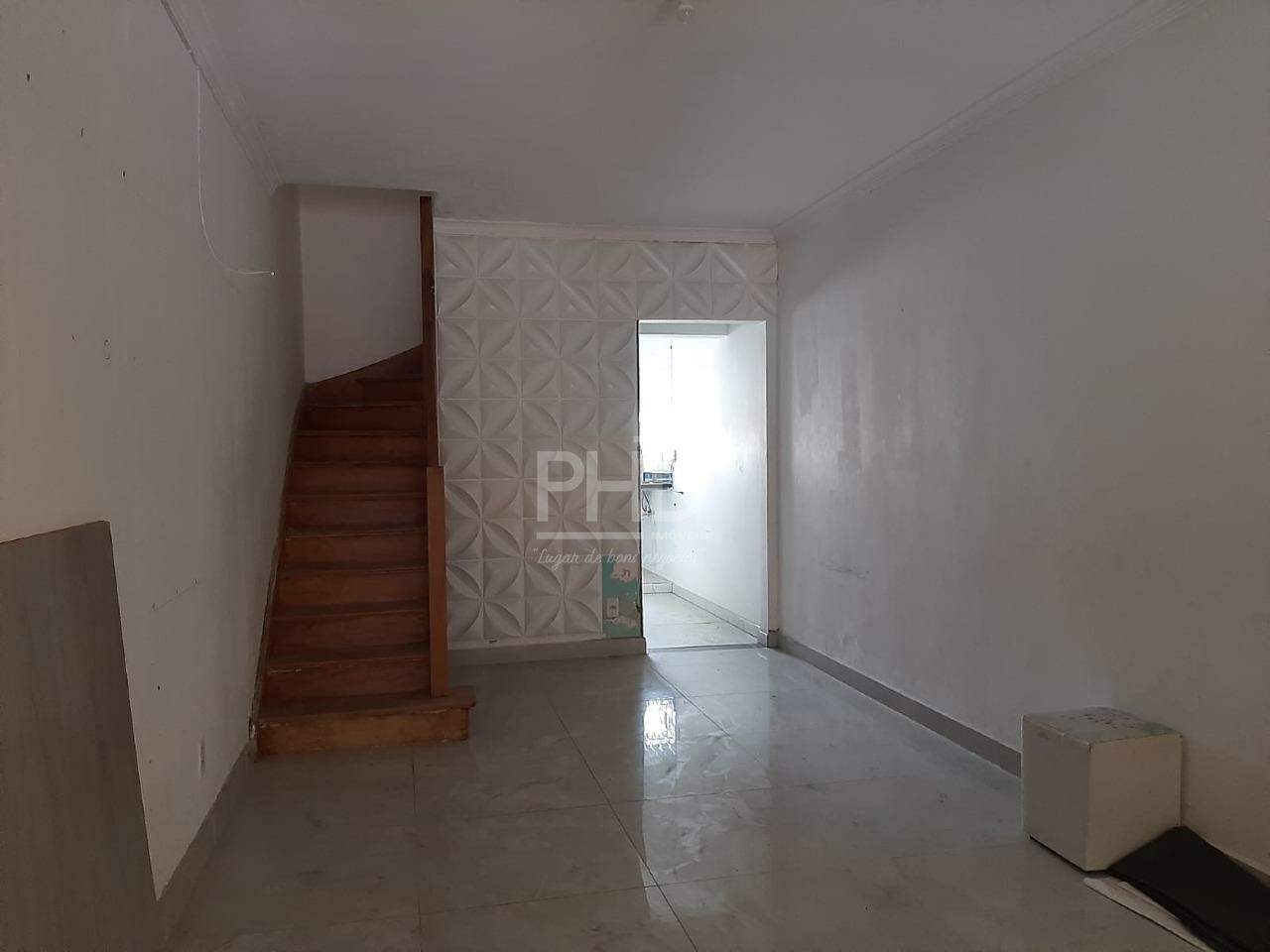 Sobrado à venda com 2 quartos, 125m² - Foto 3