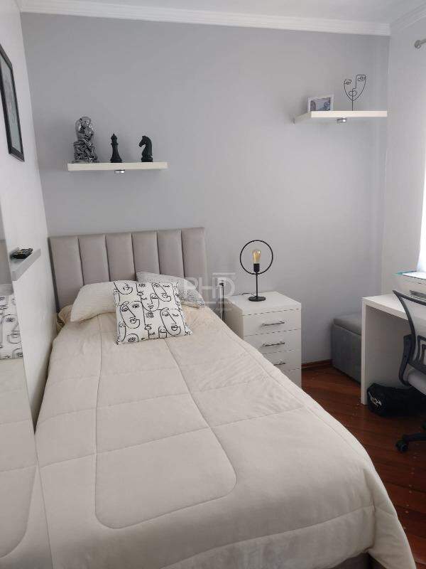 Apartamento à venda com 3 quartos, 80m² - Foto 17