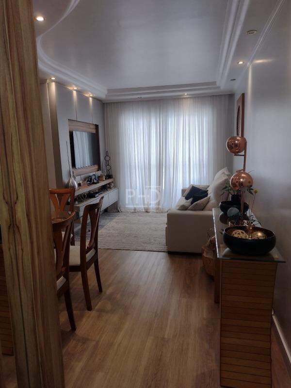 Apartamento à venda com 3 quartos, 80m² - Foto 3