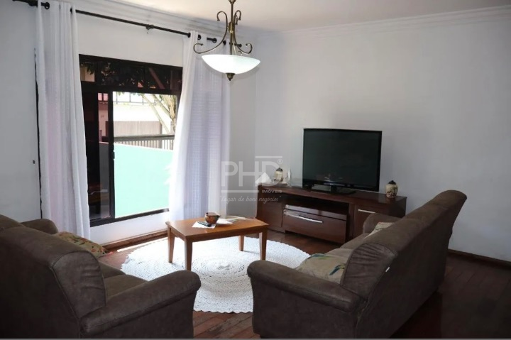 Sobrado, 3 quartos, 217 m² - Foto 2